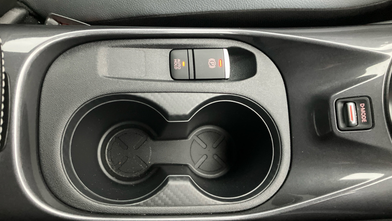 Nissan Juke 1.0 DiG-T 114 N-Connecta 5dr Petrol Hatchback